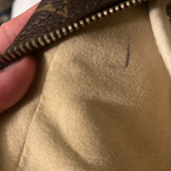 Louis Vuitton Manhattan brown canvas bag 💥👌 - Picture 15 of 15